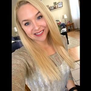 Meet your Posher, Leah